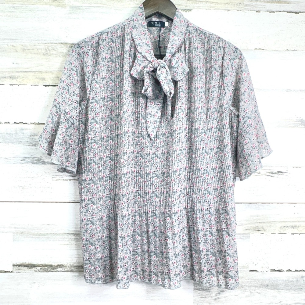 SMH Fashion Women's Blue Floral Pleated Tie Neck Blouse Top‎ Flare Sleeve M NEW